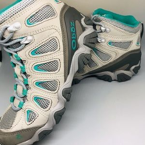 Woman’s oboz aqua size 6.5